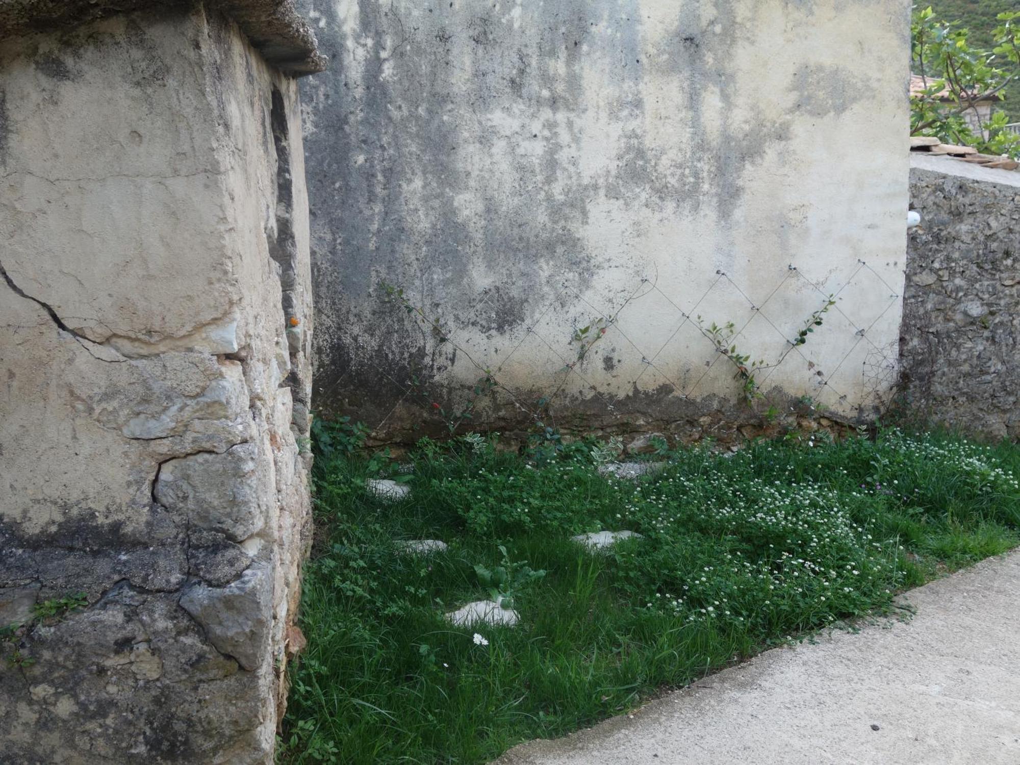 Guesthouse Near The Castle Of Himarë Exterior foto